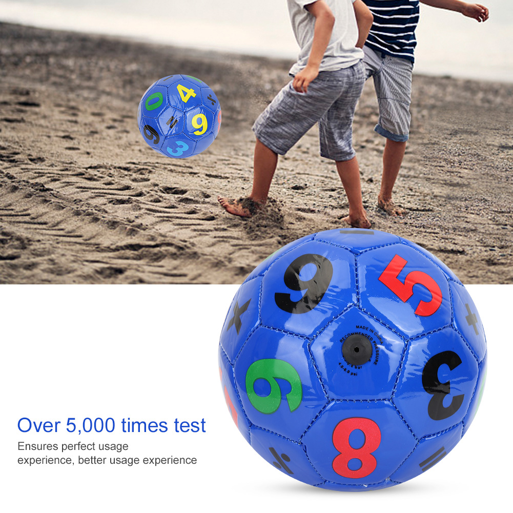 Sports Equipment 5 Years Old - كرة قدم رياضية للأطفال في الهواء